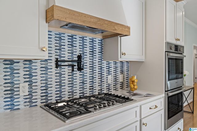 4205 ANTIETAM DRIVE, Mountain Brook, AL 35213