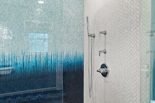 4205 ANTIETAM DRIVE, Mountain Brook, AL 35213