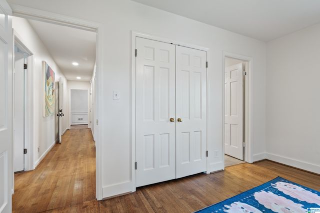 4205 ANTIETAM DRIVE, Mountain Brook, AL 35213