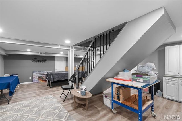 677 Rustic Valley Drive, Ballwin, MO 63021