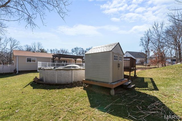 677 Rustic Valley Drive, Ballwin, MO 63021