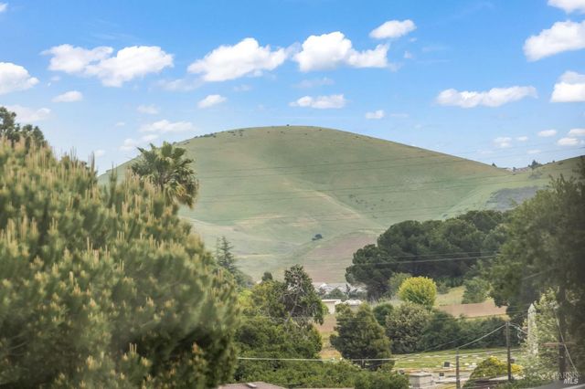 136 Renida St, Vallejo, CA 94591