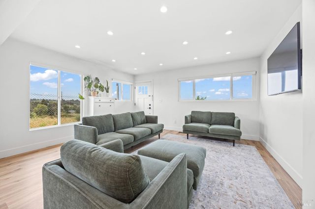 136 Renida St, Vallejo, CA 94591