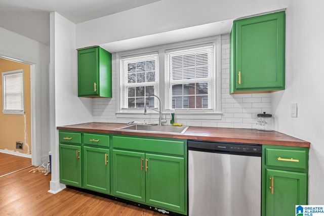 8716 WEST BOULEVARD, Birmingham, AL 35206