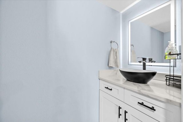 8730 COBBLER PLACE, Tampa, FL 33615