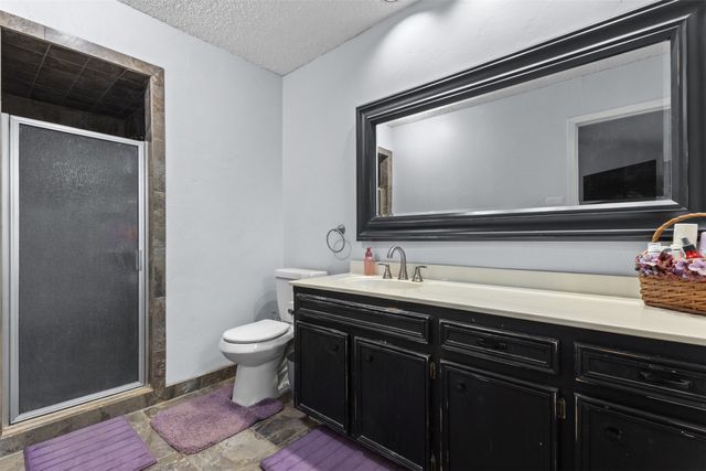 5501 Wood View Street, North Richland Hills, TX 76180