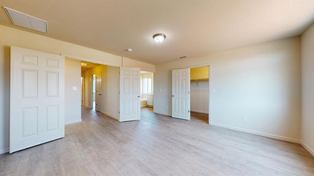 5555 Landon Ln, Riverbank, CA 95367