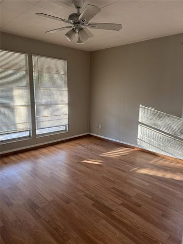 705 Smokey River Bend, Conroe, TX 77316