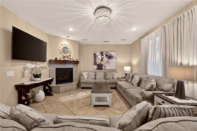 17388 Hawkwood, Riverside, CA 92503