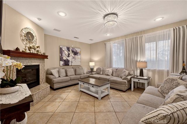 17388 Hawkwood, Riverside, CA 92503