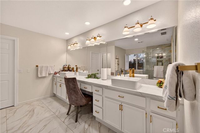 17388 Hawkwood, Riverside, CA 92503