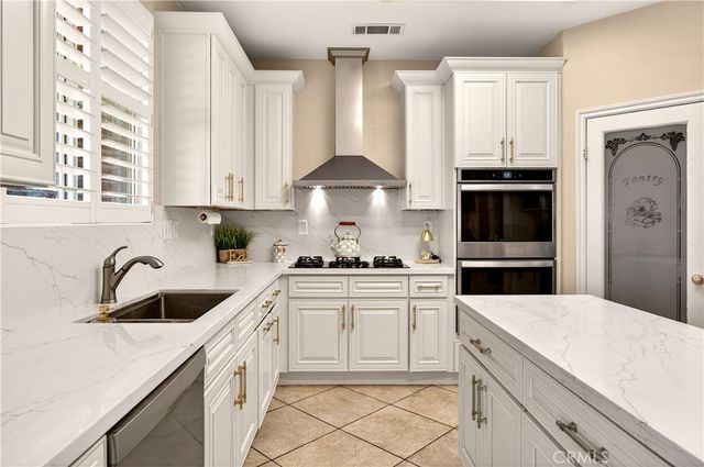 17388 Hawkwood, Riverside, CA 92503