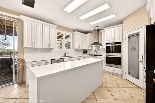 17388 Hawkwood, Riverside, CA 92503