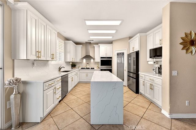 17388 Hawkwood, Riverside, CA 92503
