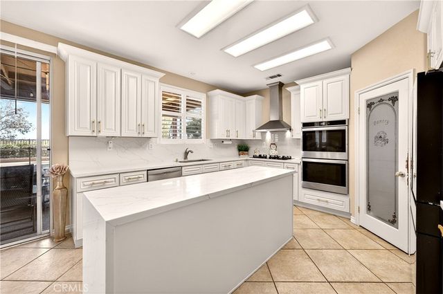 17388 Hawkwood, Riverside, CA 92503