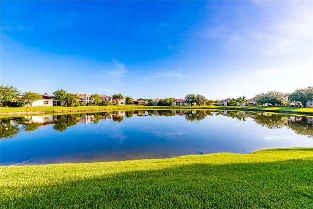 1940 Newmark Circle SW, Vero Beach, FL 32968