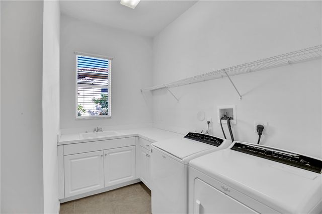 1940 Newmark Circle SW, Vero Beach, FL 32968