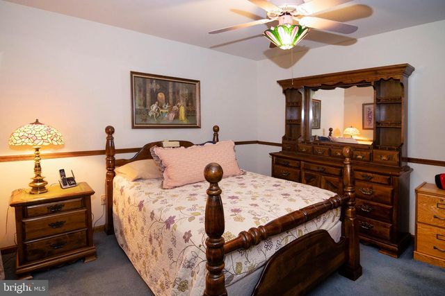 55 TAYLOR AVE, Milmay, NJ 08340