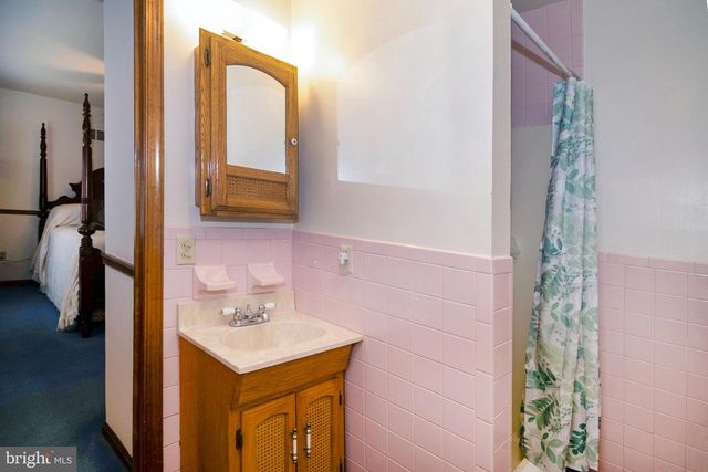 55 TAYLOR AVE, Milmay, NJ 08340