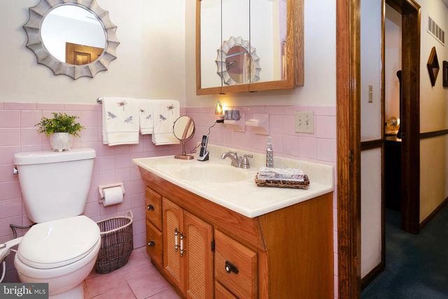 55 TAYLOR AVE, Milmay, NJ 08340