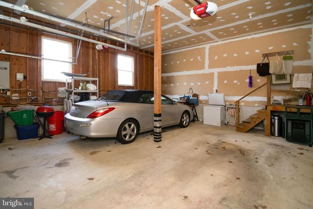 55 TAYLOR AVE, Milmay, NJ 08340