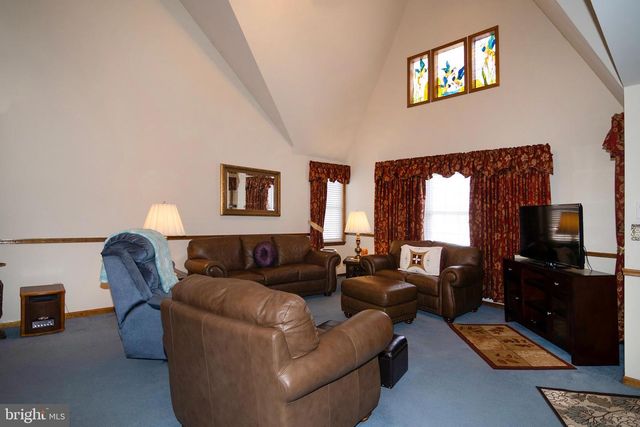 55 TAYLOR AVE, Milmay, NJ 08340