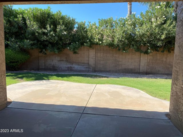 232 W Hawk Way, Chandler, AZ 85286