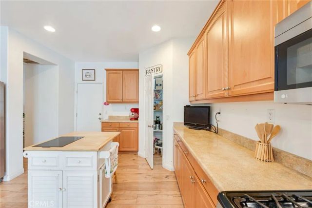 977 Saltbush, Hemet, CA 92545