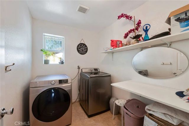 977 Saltbush, Hemet, CA 92545