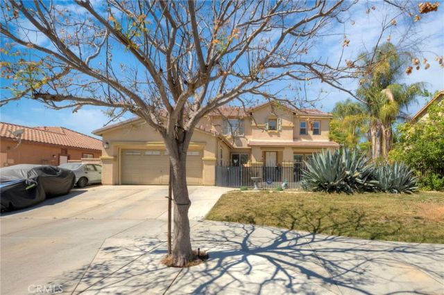 977 Saltbush, Hemet, CA 92545