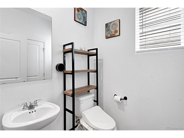 3977 N Catawba Way, Aurora, CO 80019