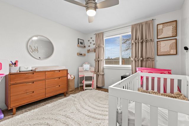 1461 Applegate Lane, Medford, OR 97501