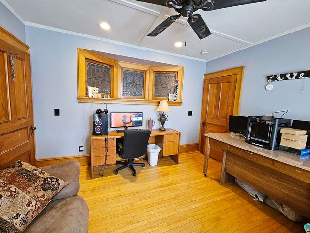 527 main Street, Enosburg, VT 05450