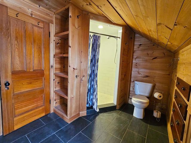 527 main Street, Enosburg, VT 05450