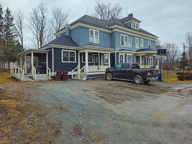 527 main Street, Enosburg, VT 05450