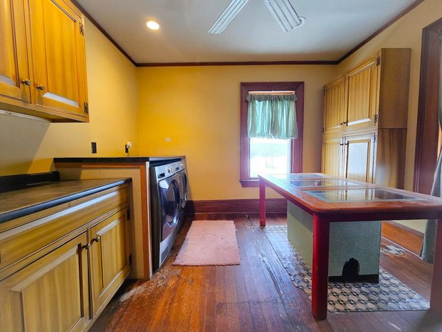 527 main Street, Enosburg, VT 05450