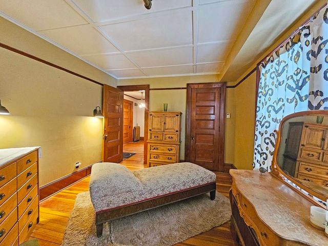 527 main Street, Enosburg, VT 05450