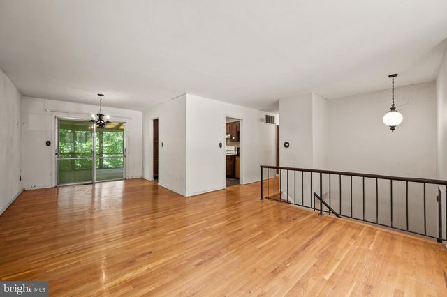 1010 ROSEMERE AVE, Silver Spring, MD 20904