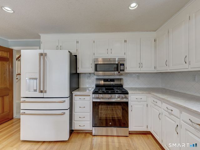 62 Butternut Circle, Wethersfield, CT 06109