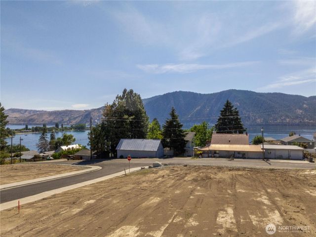 33 Indigo Lane, Manson, WA 98831