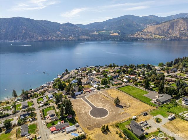 33 Indigo Lane, Manson, WA 98831