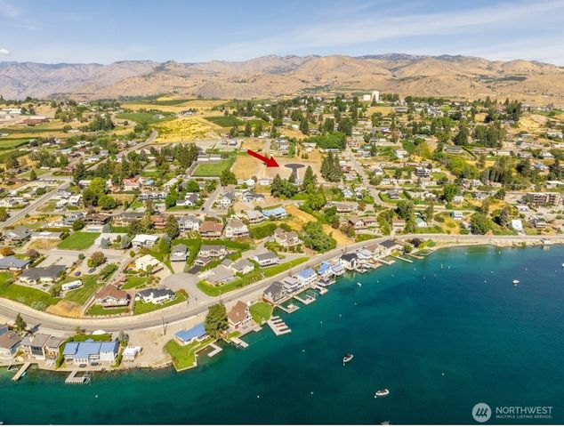 33 Indigo Lane, Manson, WA 98831