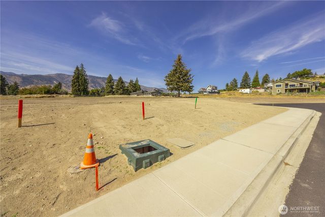 33 Indigo Lane, Manson, WA 98831