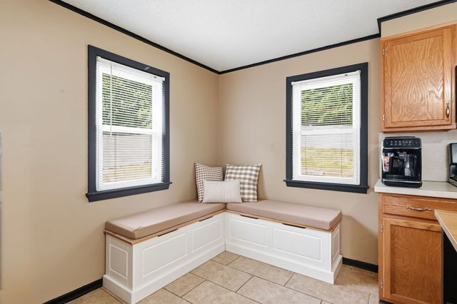 42 N Brook Rd, Springfield, MA 01119