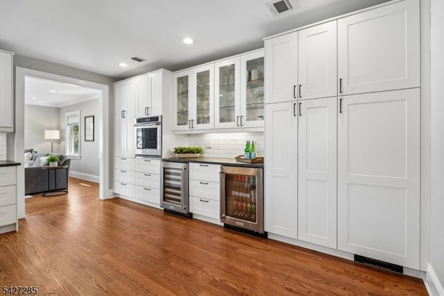 8 Newman Ave, Verona Twp., NJ 07044