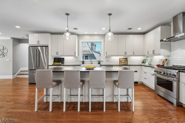 8 Newman Ave, Verona Twp., NJ 07044
