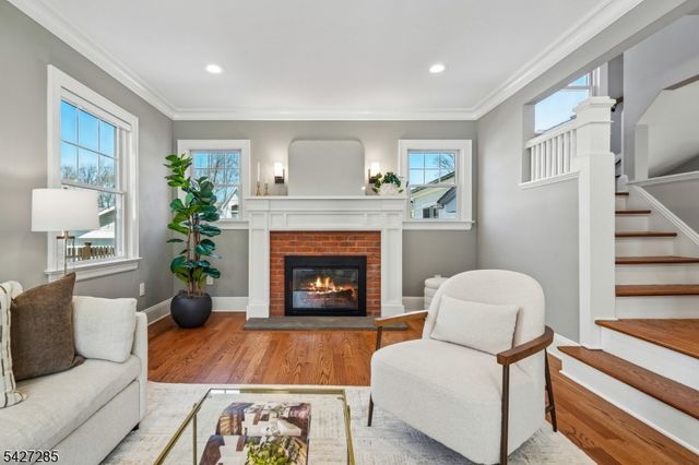 8 Newman Ave, Verona Twp., NJ 07044