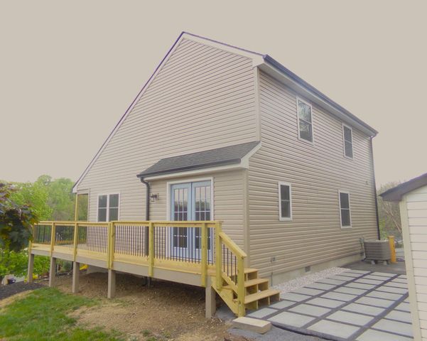 114 WOODYS PL, Winchester, VA 22602