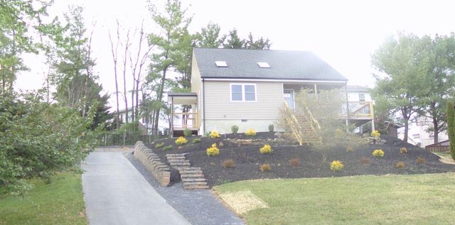 114 WOODYS PL, Winchester, VA 22602