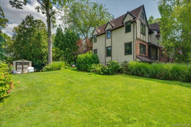 30 Lindbergh Avenue, Rye, NY 10580